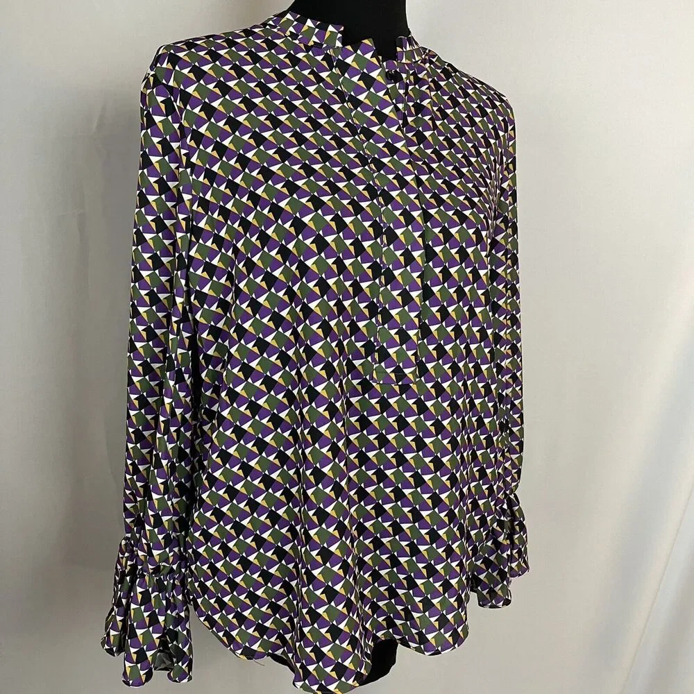 NM Neiman Marcus Geometric Print Blouse Size M NEW - Picture 4 of 10